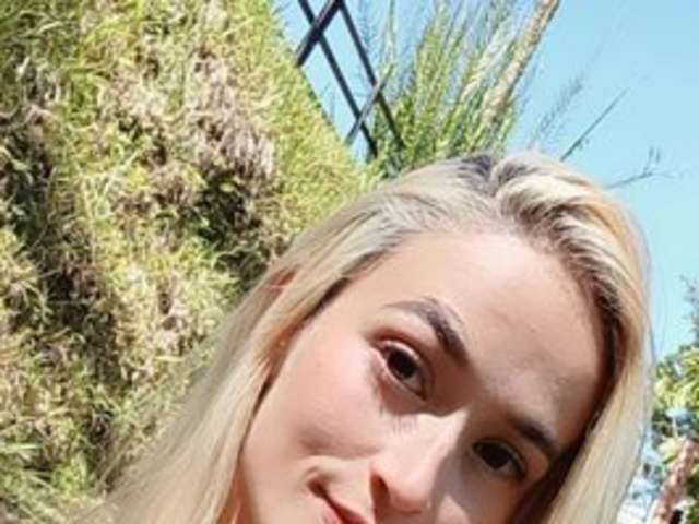 MARIAM-ARANGO amateur webcam photo