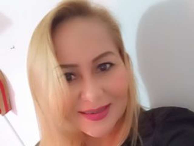 MARIANA0X amateur webcam photo