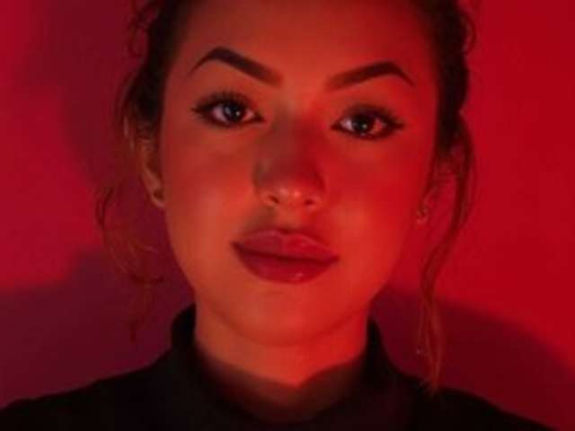 MELYZAMEK27 amateur webcam photo