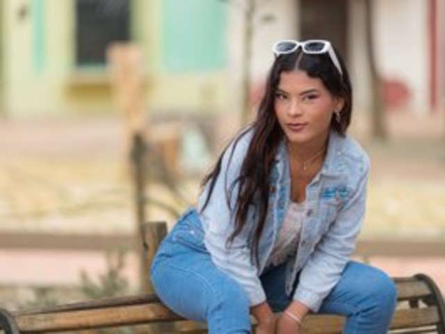 MIAYNOCOLUCCI amateur webcam photo