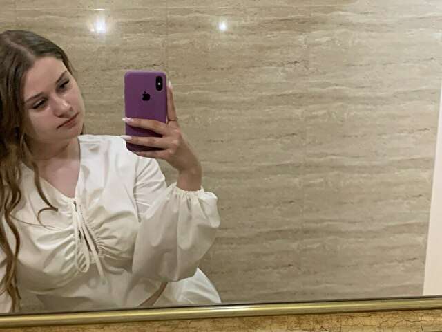 MISTYROSE amateur webcam photo
