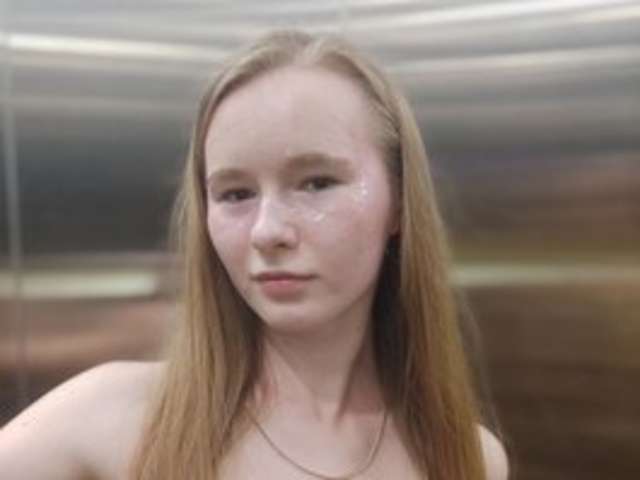 MORANABETONY amateur webcam photo