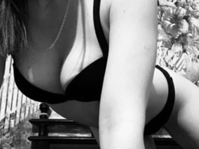 MRSANNA amateur webcam photo