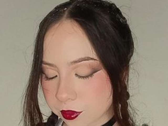 PETITEIVORYQUEENS amateur webcam photo