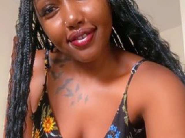 PRETY-CHOCOLATTE amateur webcam photo