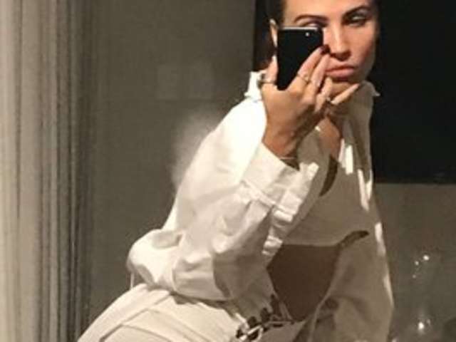 REALMEANTINA amateur webcam photo