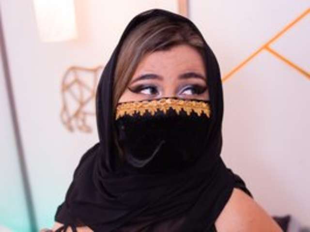 SALMAZAMAN amateur webcam photo