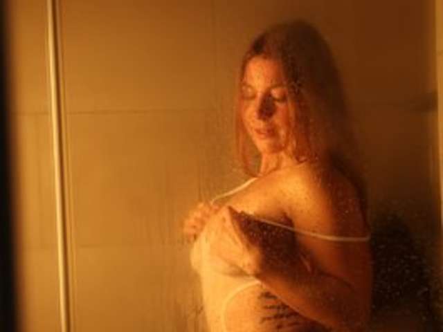 SARAHROSE amateur webcam photo