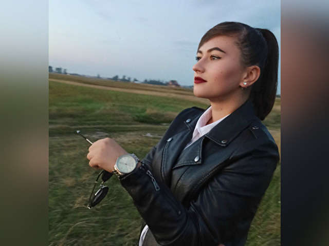 SCARLETSIGHS amateur webcam photo