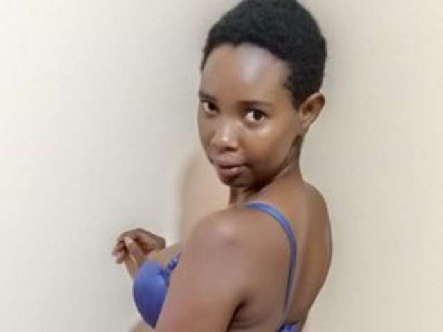 SEXYEBONYGAL amateur webcam photo
