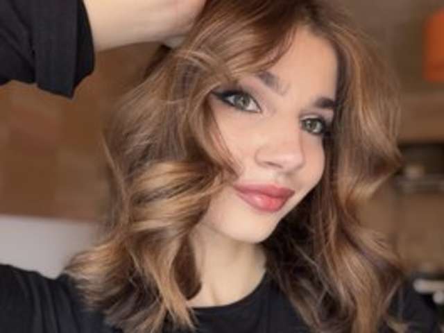 STRAWBERRYGIRL- amateur webcam photo