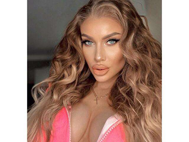 SUGARSPICEME amateur webcam photo