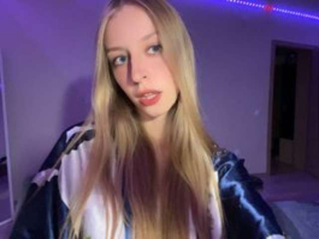 SWEET-ZZ-GOLD amateur webcam photo
