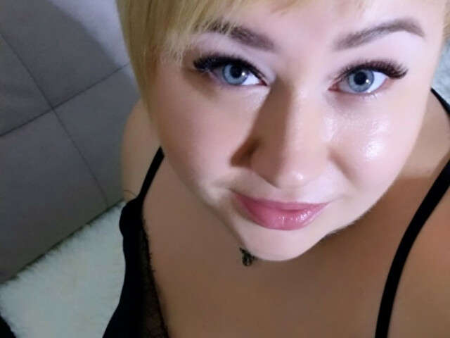 SWEETADELE3 amateur webcam photo