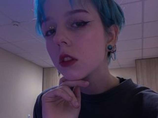 SWEETIELUNA amateur webcam photo