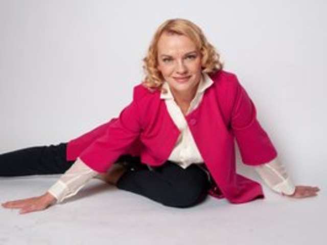 SWEETYRINA amateur webcam photo