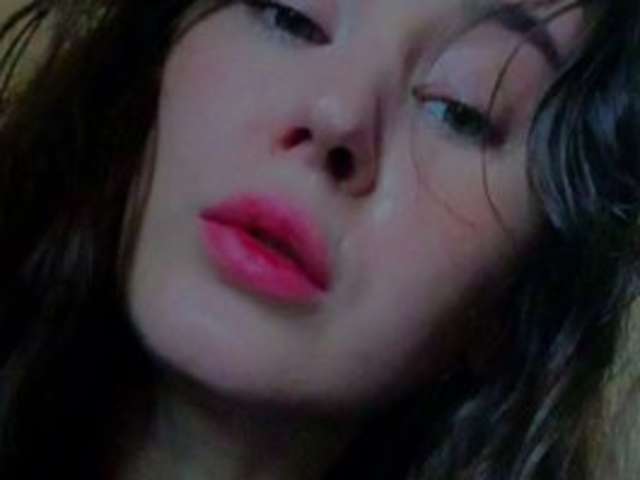 TEMPTINGFABLE amateur webcam photo