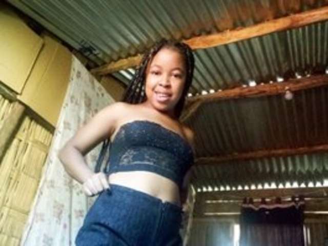 TINAH69 amateur webcam photo