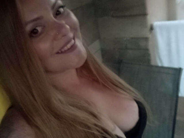 UNALOME amateur webcam photo