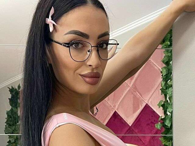 VICTORIALANE amateur webcam photo
