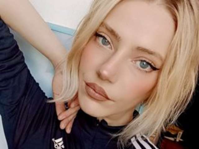 VIKKACONTESSA amateur webcam photo