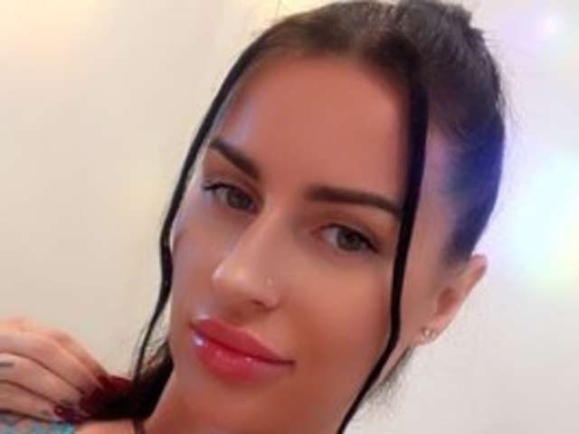 VIOLETBABY amateur webcam photo