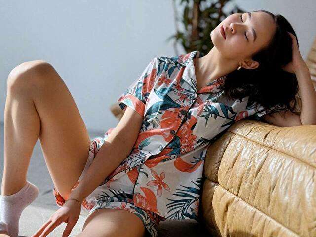 YASMINACHARM amateur webcam photo
