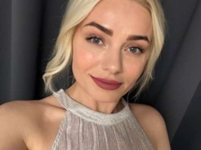 _-DASHA-_ amateur webcam photo