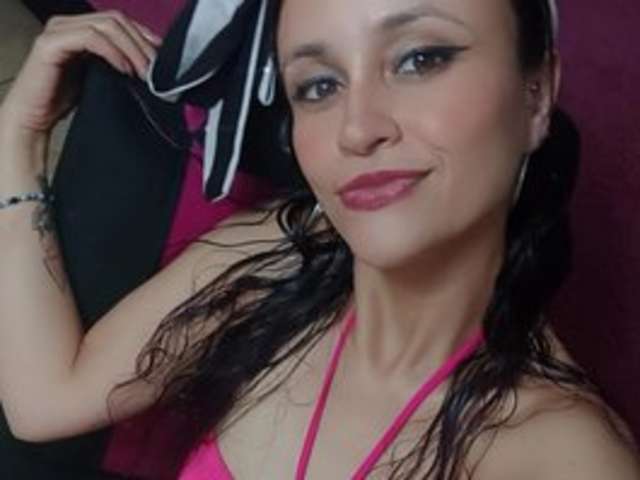 ALZORYS-SQUIRT amateur webcam photo