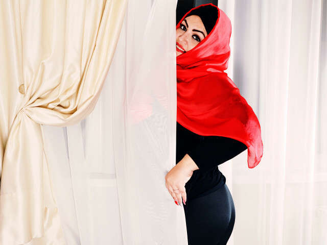 ALEEMAMUSLIM free sexy photo