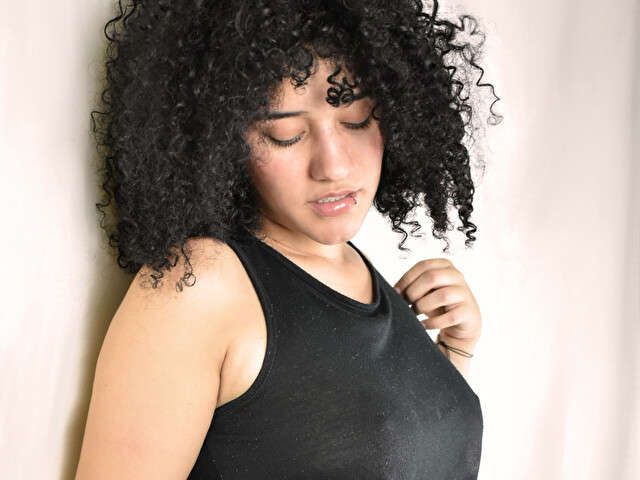 CURLYNATASHA free sexy photo