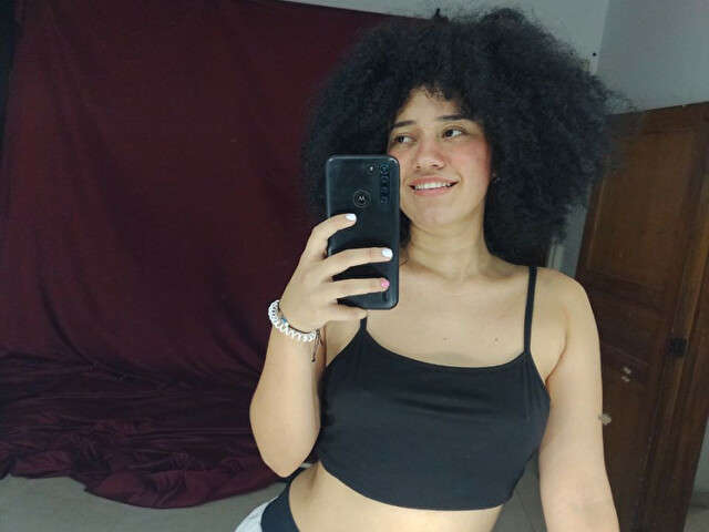 CURLYNATASHA free sexy photo