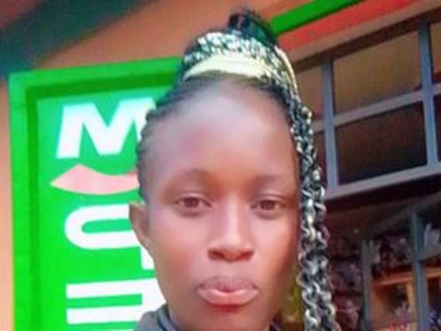 CUTE-LETTY amateur webcam photo