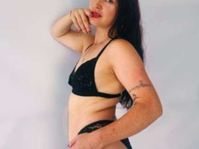 DAHIANARUIZ amateur webcam photo