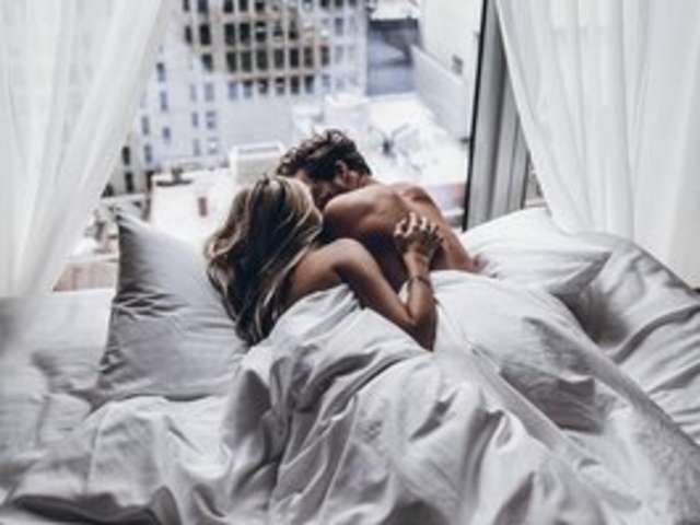 EXOTICHOT-COUPLE amateur webcam photo