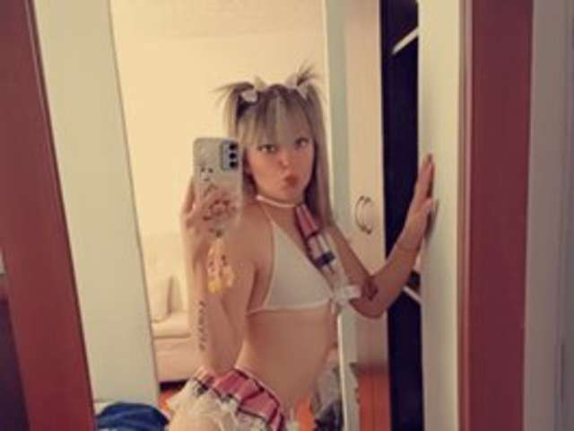 KATALINALXX amateur webcam photo