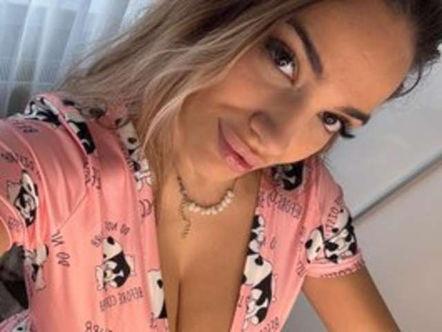 LANAHANSEN amateur webcam photo