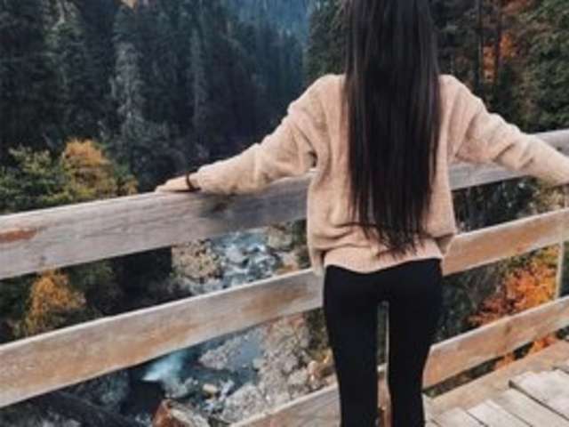 LINKA99 amateur webcam photo