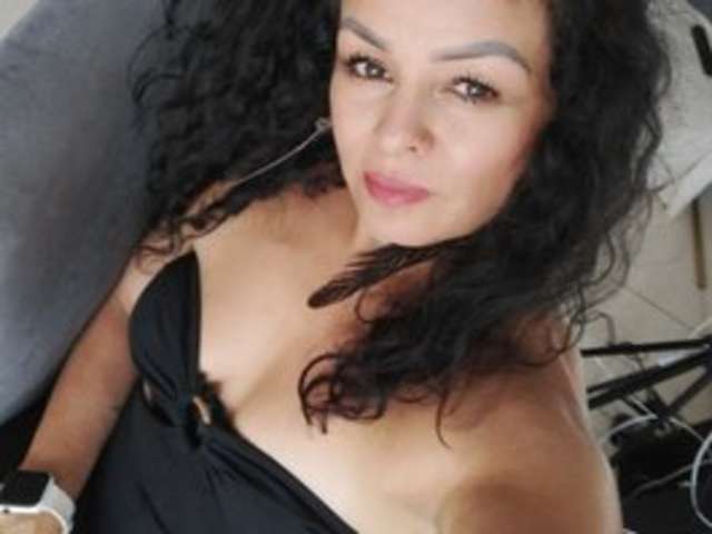 MARCELA47 amateur webcam photo