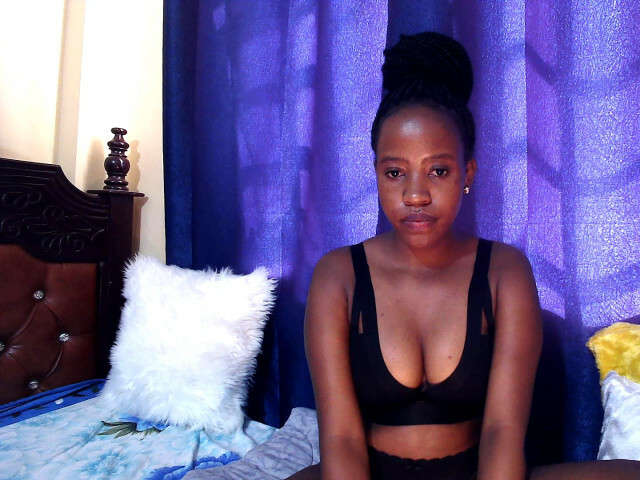 MASHAI8 amateur webcam photo