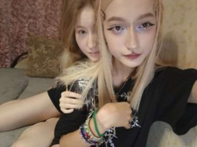 MAYADASHAAA amateur webcam photo