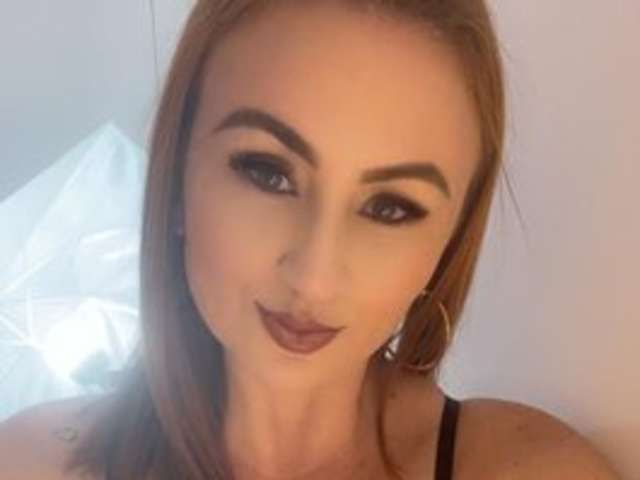 MIA-LOURENCE amateur webcam photo