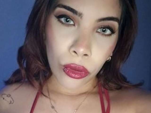 MISHELLCOLLINS amateur webcam photo