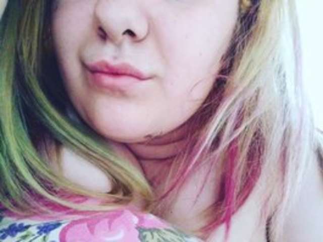 PLAYFUL-ALLEXYS amateur webcam photo