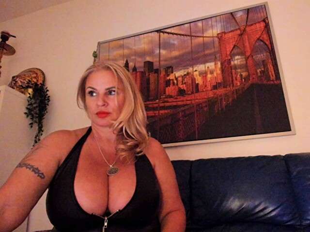 PRECIOUSSEX amateur webcam photo