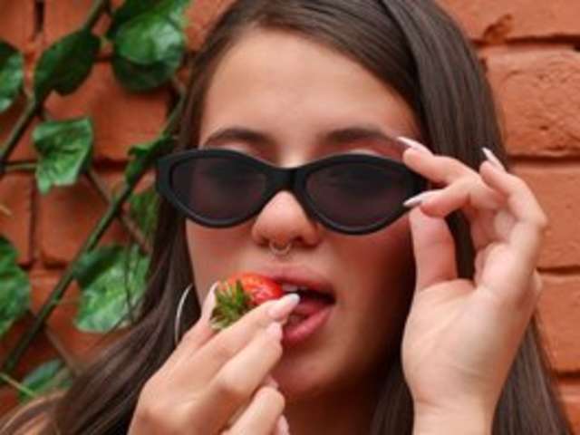 SOY-ABBYY amateur webcam photo