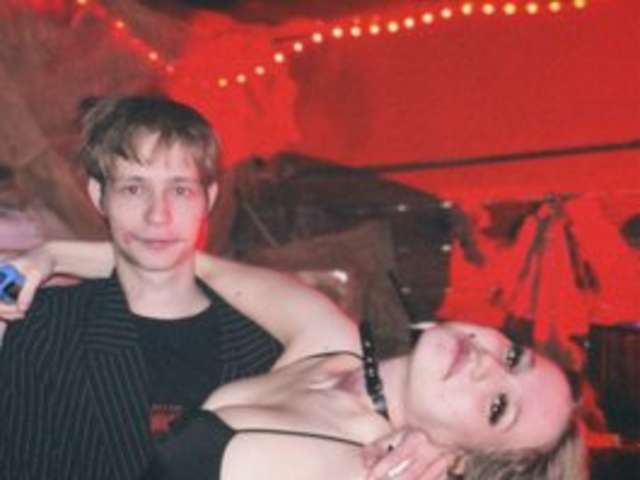 TITSDESTROY2007 amateur webcam photo