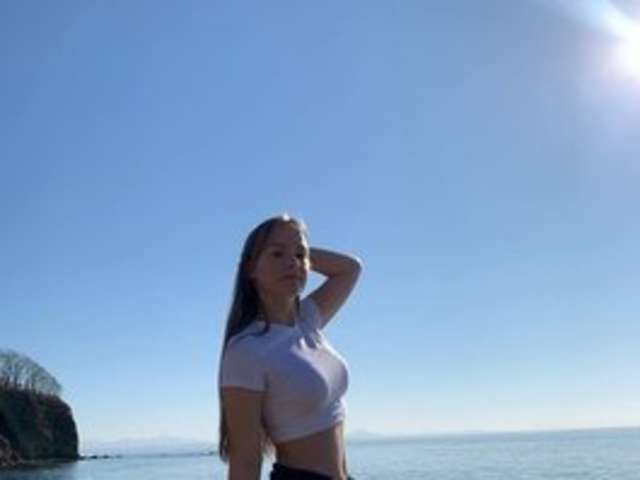 VELVETMARY amateur webcam photo