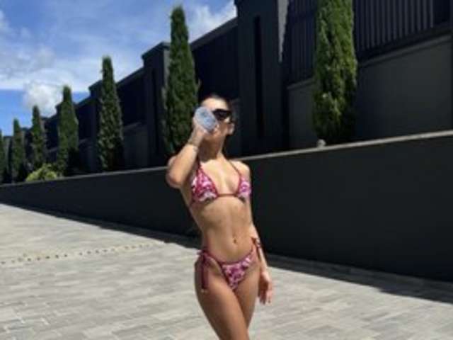 ZARAORTIZ69 amateur webcam photo